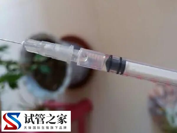 做试管打降调针出现不规则出血是药物的不良反应吗？(图2)